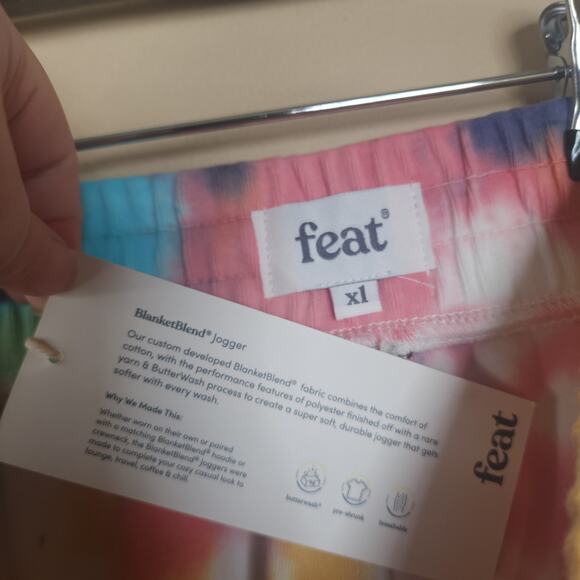 Feat Women's BlanketBlend Joggers in Tie-dye Size XL - Picture 9 of 10